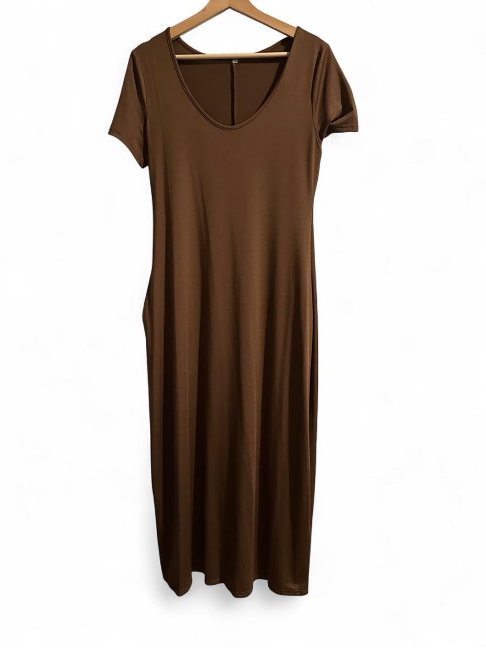 Brown Short-Sleeve Scoop Neck Maxi Dress